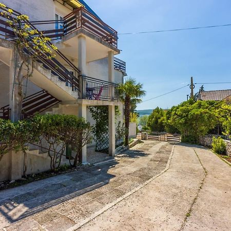 Apartman Teo Dramalj Ngoại thất bức ảnh